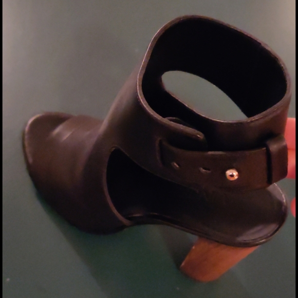 Vince Addie peep toe booties in black - Picture 3 of 5